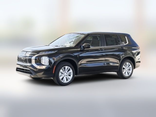 2025 Mitsubishi Outlander ES