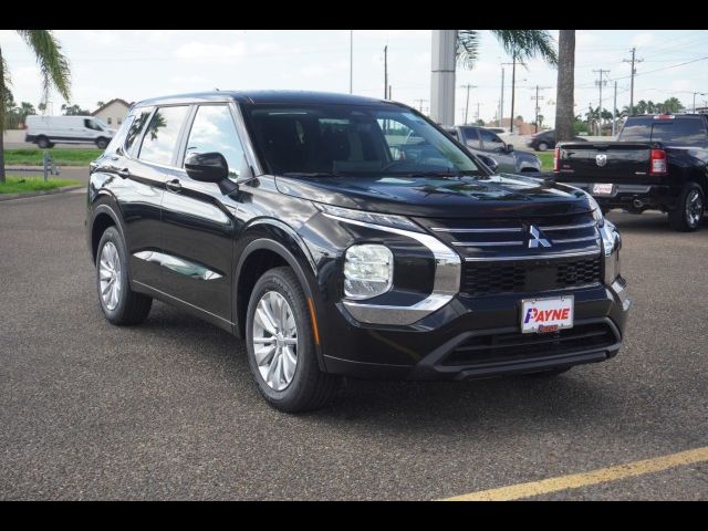 2025 Mitsubishi Outlander ES