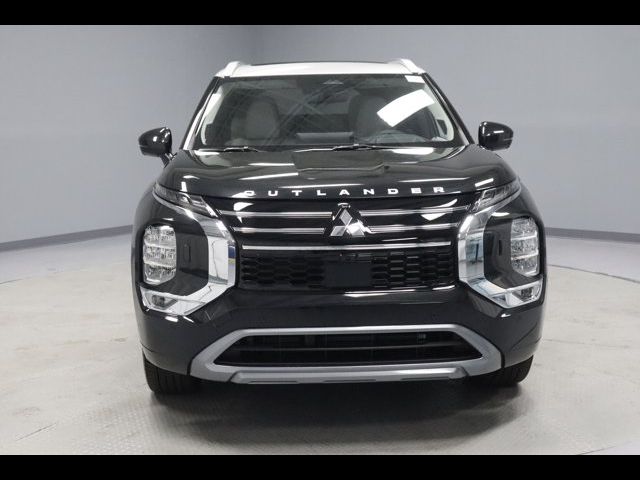 2025 Mitsubishi Outlander Platinum Edition