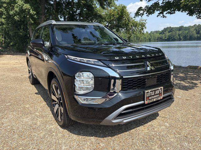 2025 Mitsubishi Outlander Platinum Edition