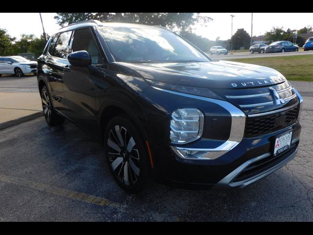 2025 Mitsubishi Outlander Platinum Edition