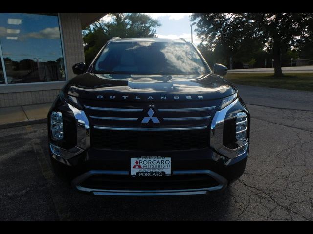 2025 Mitsubishi Outlander Platinum Edition