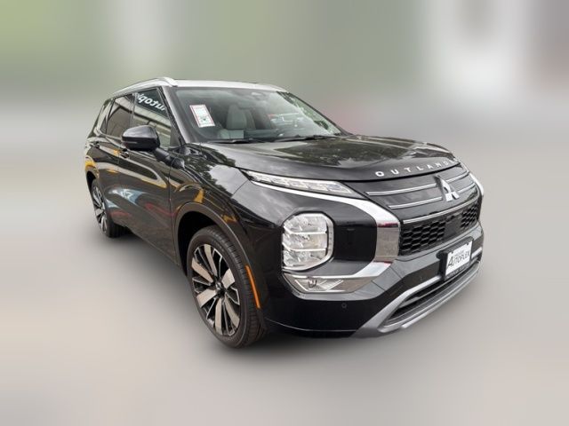 2025 Mitsubishi Outlander Platinum Edition
