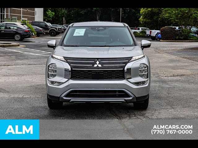 2025 Mitsubishi Outlander SE