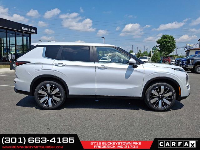 2025 Mitsubishi Outlander SE