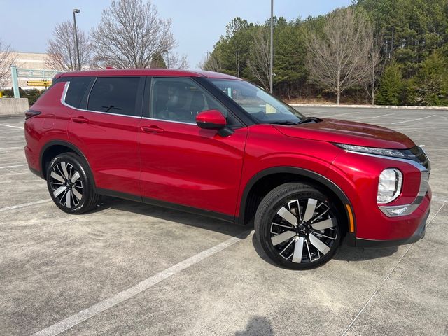 2025 Mitsubishi Outlander SE