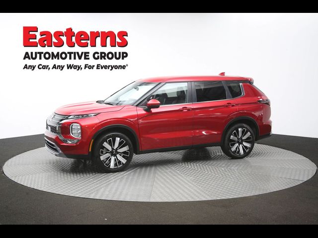 2025 Mitsubishi Outlander SE