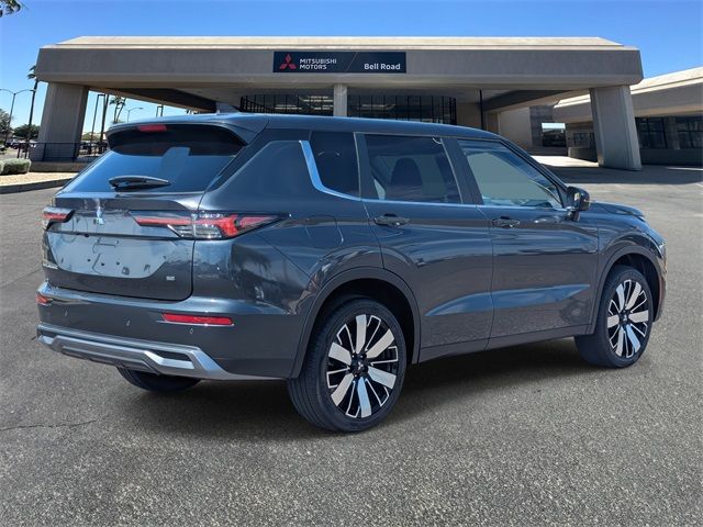 2025 Mitsubishi Outlander SE