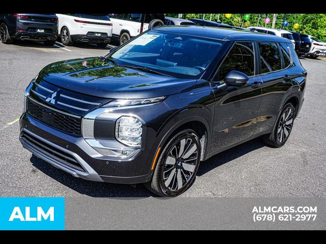 2025 Mitsubishi Outlander SE