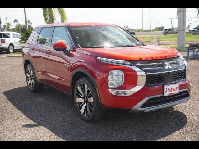 2025 Mitsubishi Outlander SE