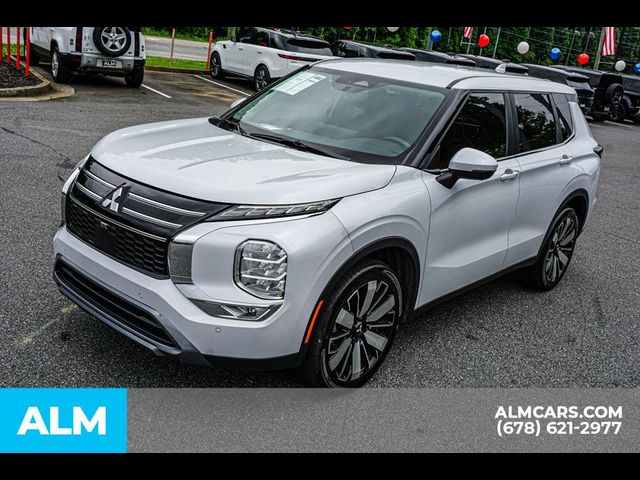 2025 Mitsubishi Outlander SE