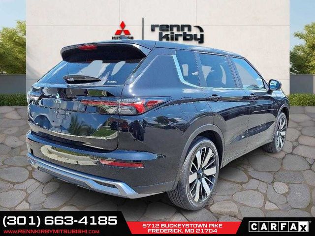 2025 Mitsubishi Outlander SE
