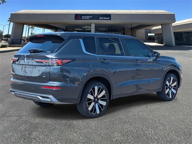 2025 Mitsubishi Outlander SE