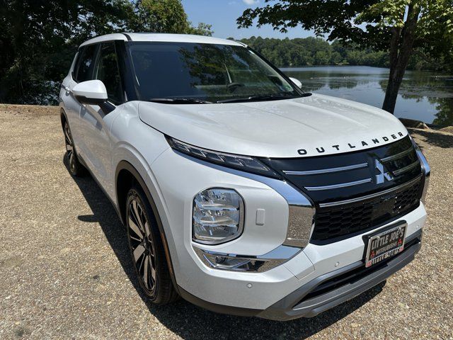 2025 Mitsubishi Outlander SE
