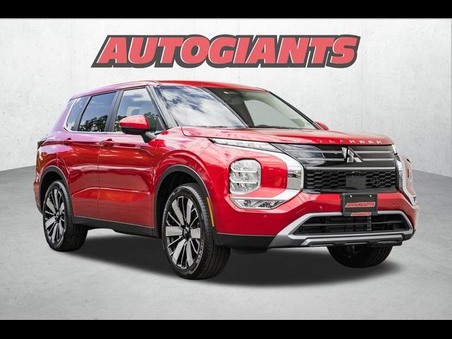 2025 Mitsubishi Outlander SE