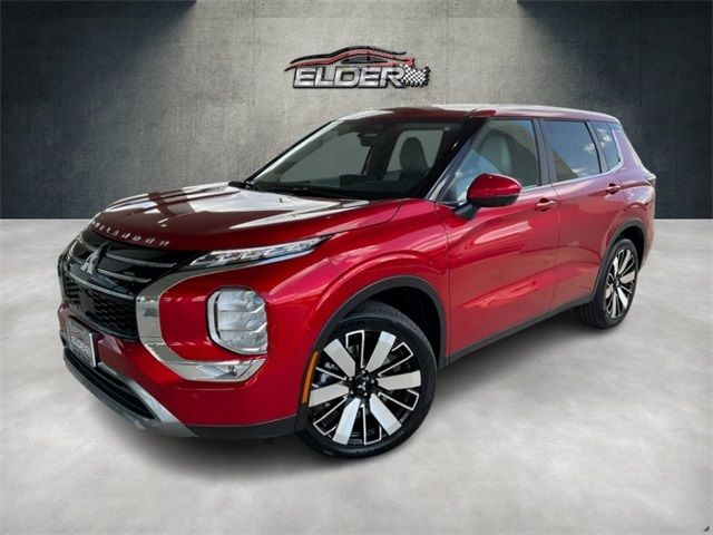 2025 Mitsubishi Outlander SE