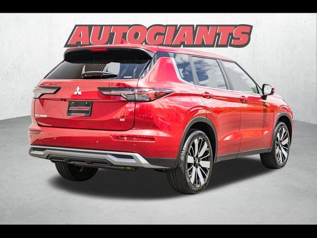 2025 Mitsubishi Outlander SE