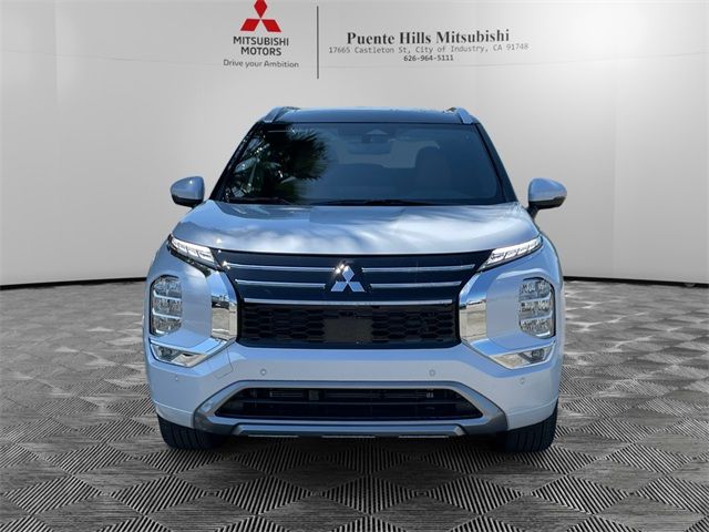 2025 Mitsubishi Outlander SEL