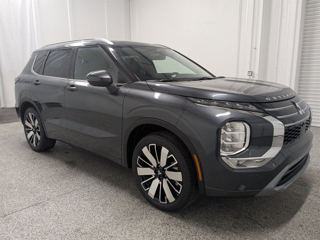 2025 Mitsubishi Outlander SEL