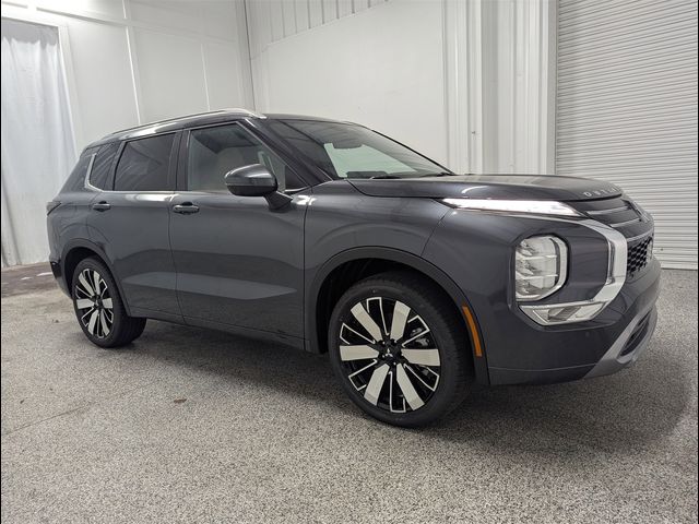 2025 Mitsubishi Outlander SEL