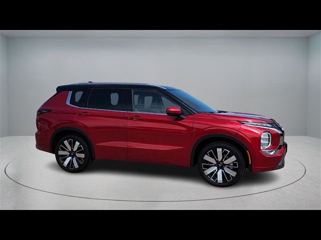2025 Mitsubishi Outlander SEL