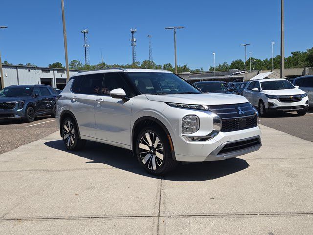 2025 Mitsubishi Outlander SEL