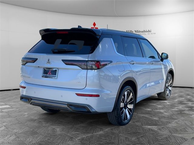 2025 Mitsubishi Outlander SEL
