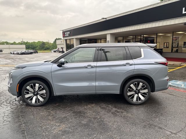 2025 Mitsubishi Outlander SEL