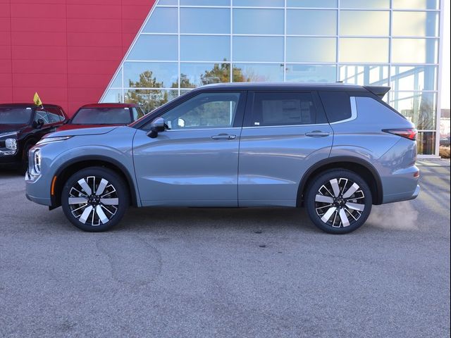 2025 Mitsubishi Outlander SEL