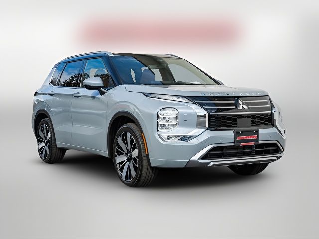 2025 Mitsubishi Outlander SEL