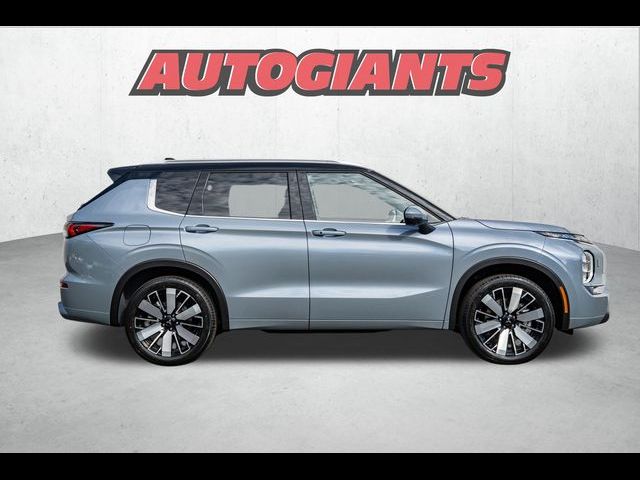 2025 Mitsubishi Outlander SEL