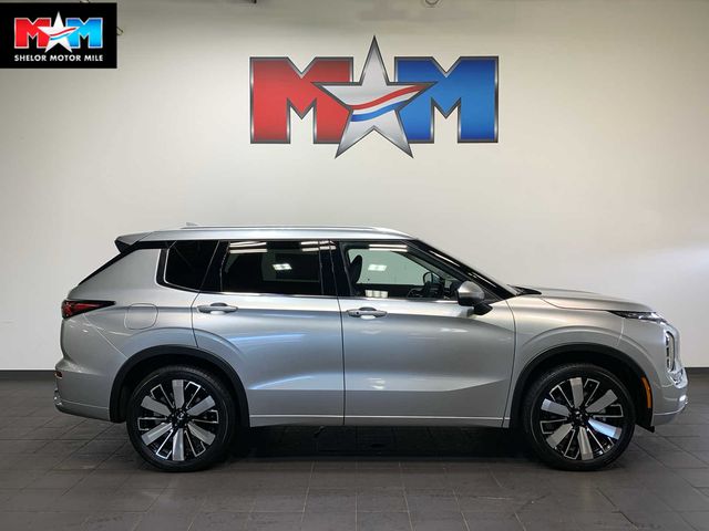 2025 Mitsubishi Outlander SEL