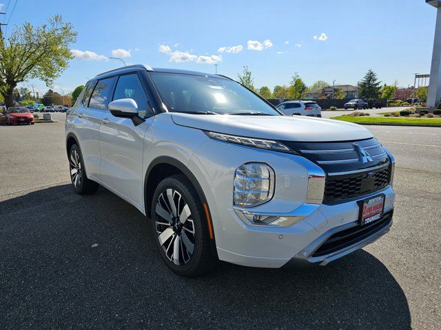 2025 Mitsubishi Outlander SEL