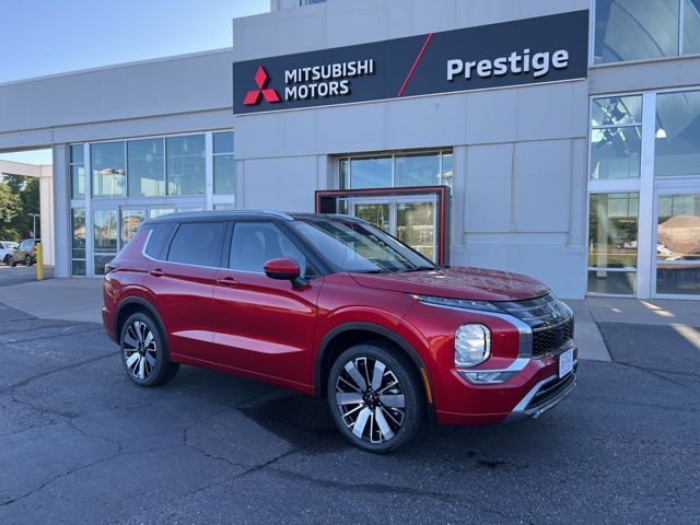 2025 Mitsubishi Outlander SEL