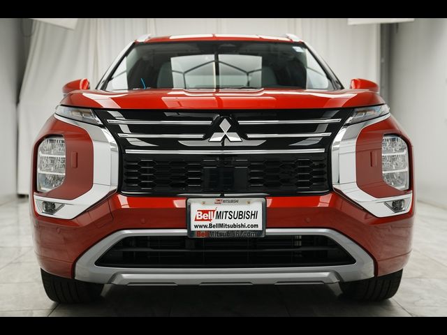 2025 Mitsubishi Outlander SEL