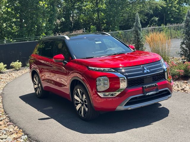 2025 Mitsubishi Outlander SEL