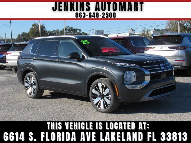 2025 Mitsubishi Outlander SEL