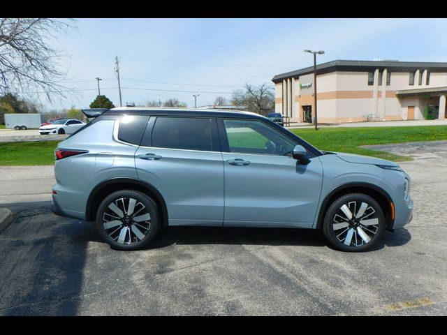 2025 Mitsubishi Outlander SEL