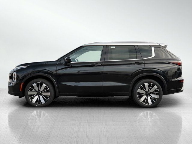 2025 Mitsubishi Outlander SEL