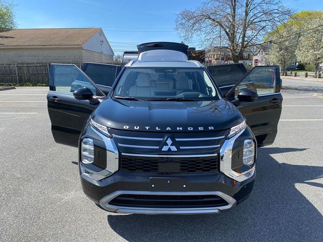 2025 Mitsubishi Outlander Platinum Edition