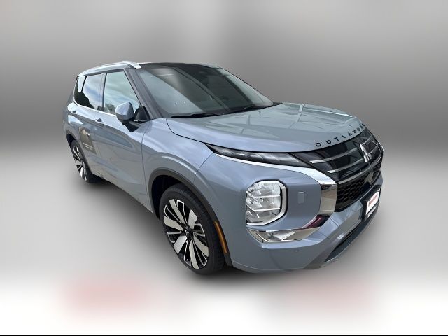 2025 Mitsubishi Outlander SEL