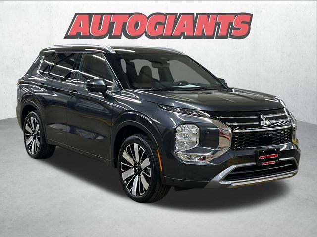 2025 Mitsubishi Outlander SEL