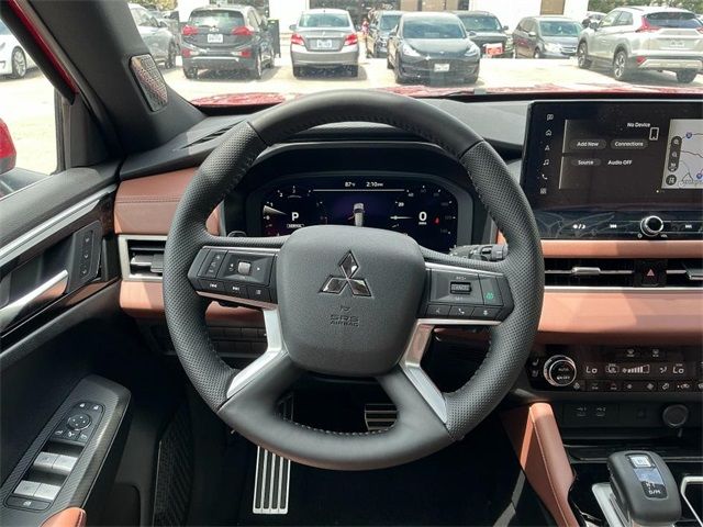 2025 Mitsubishi Outlander SEL