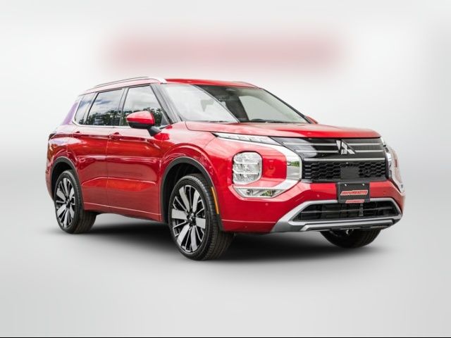 2025 Mitsubishi Outlander SEL