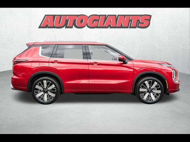 2025 Mitsubishi Outlander SEL