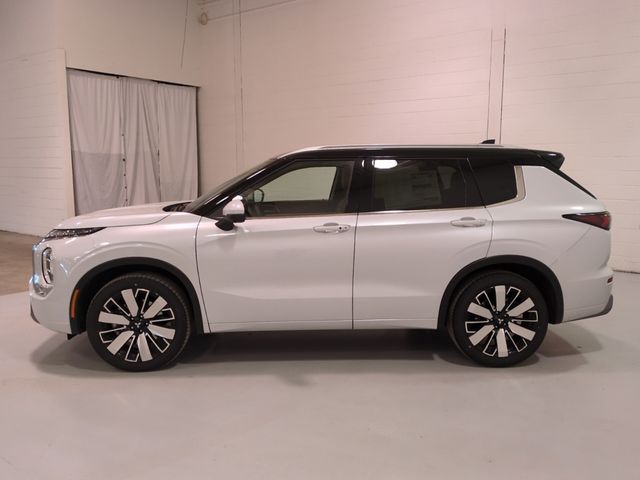 2025 Mitsubishi Outlander SEL