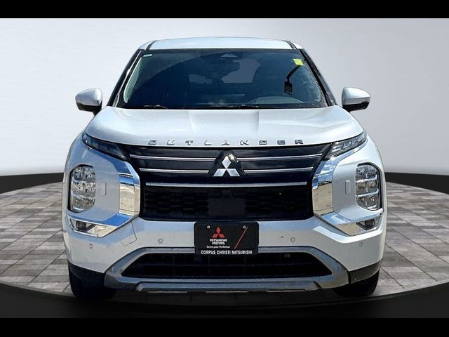 2025 Mitsubishi Outlander Plug-In Hybrid SEL