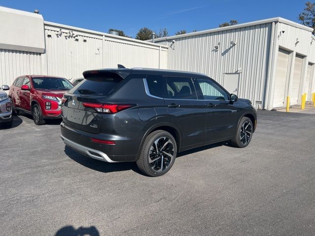 2025 Mitsubishi Outlander Plug-In Hybrid SEL