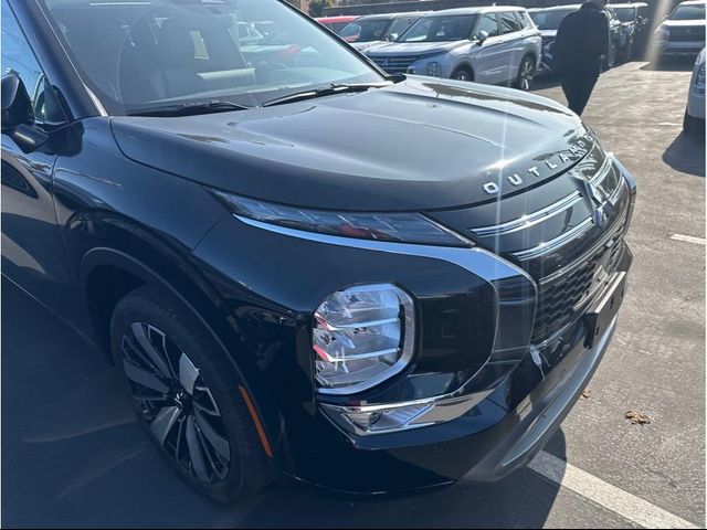 2025 Mitsubishi Outlander SEL
