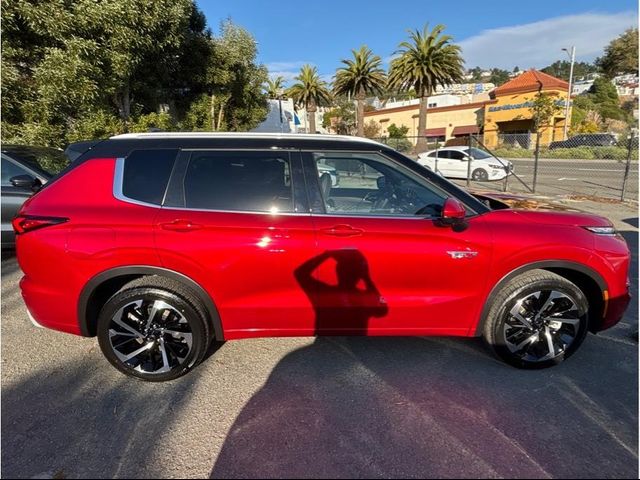 2025 Mitsubishi Outlander Plug-In Hybrid SEL